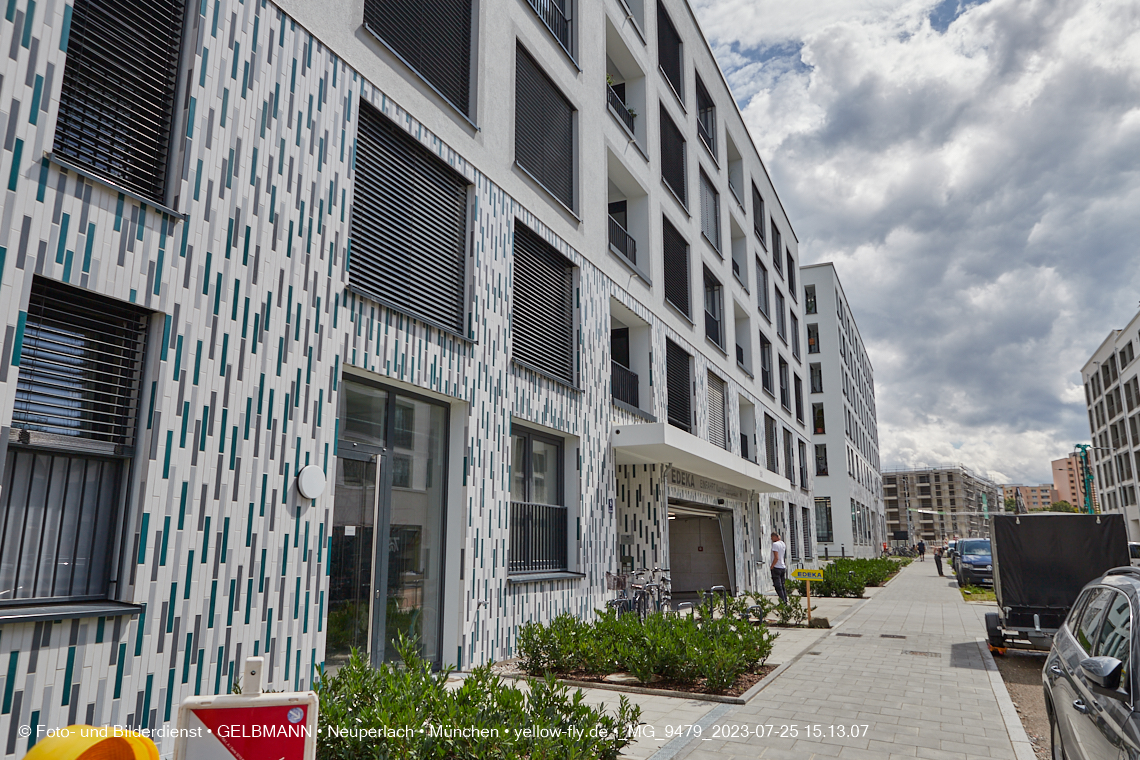 25.07.2023 - Rundgang im Alexisquartier in Neuperlach